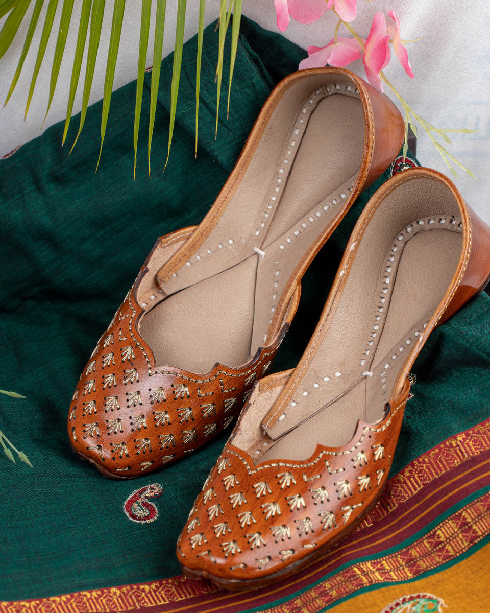 Zendaya - Punjabi Jutti for Women
