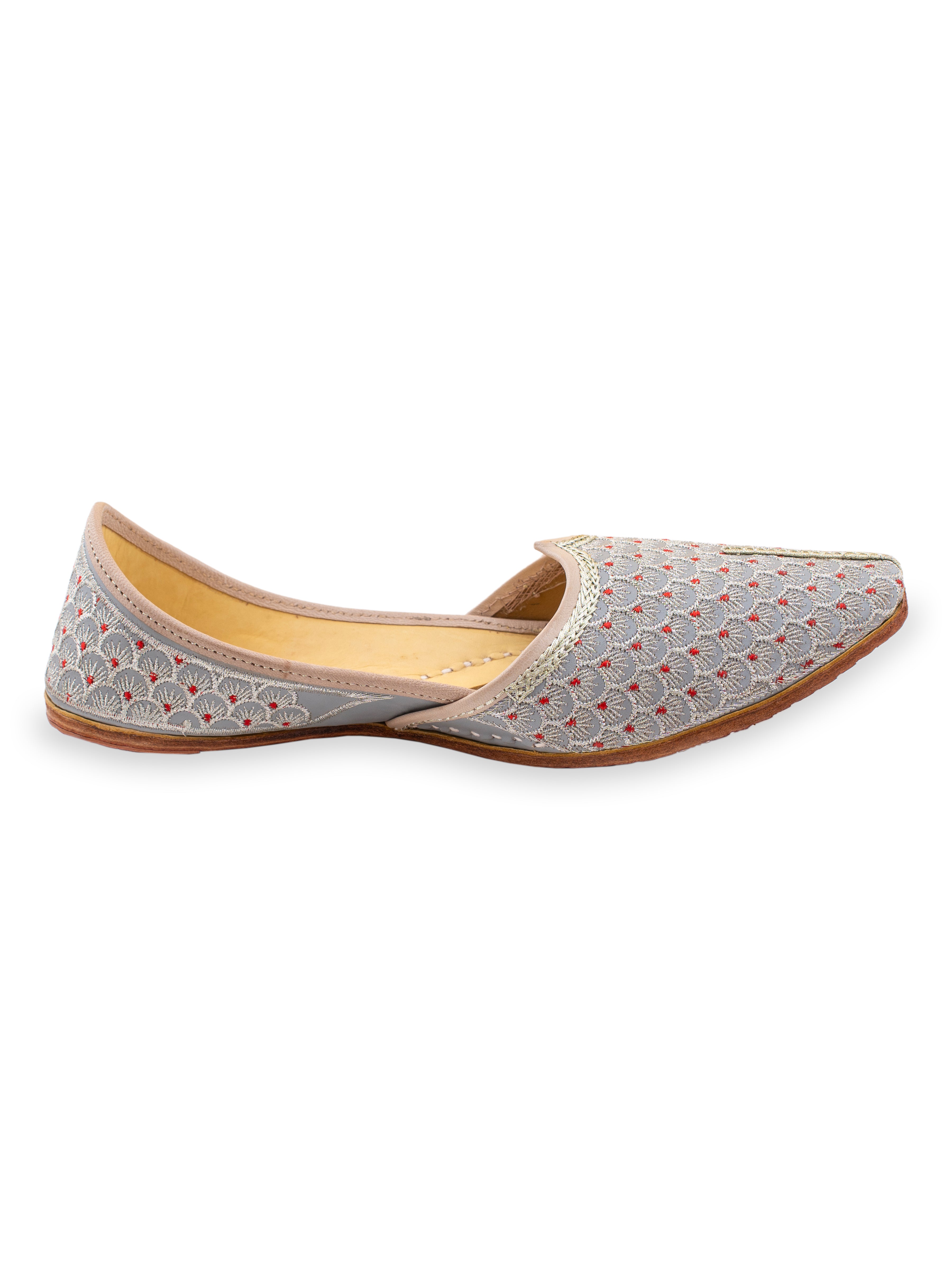 Pearly Reds Leather Punjabi Jutti for Men