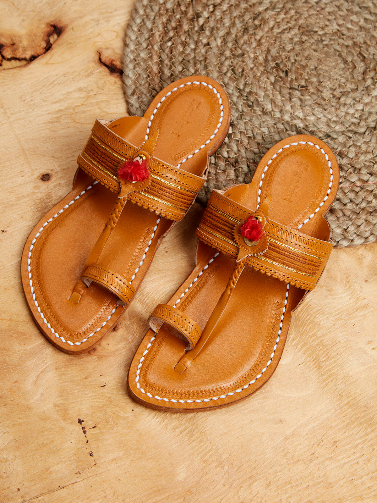 Jari Braids - Men Kolhapuri Chappal