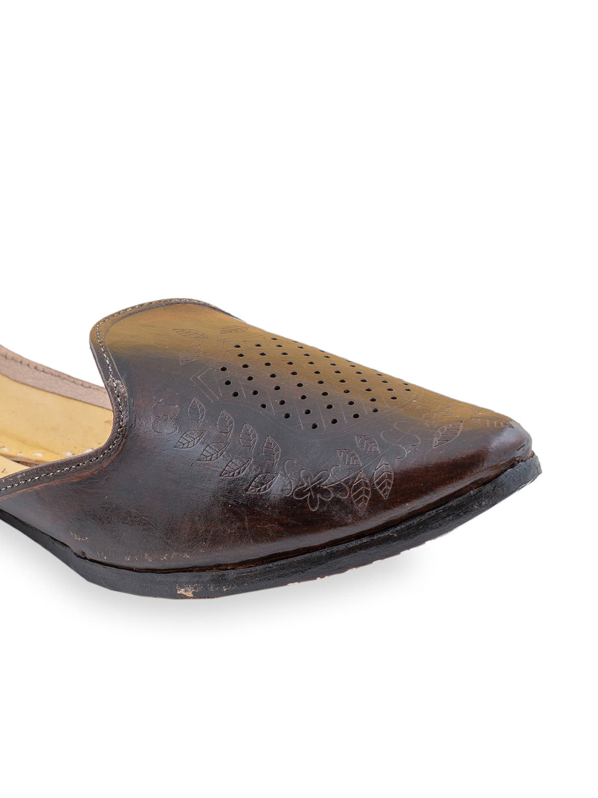 Meera's Brown Leather Punjabi Jutti for Men