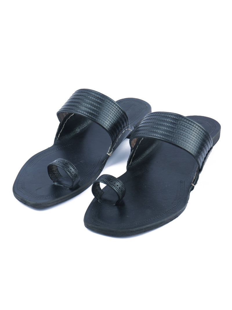 kolhapuri chappal black