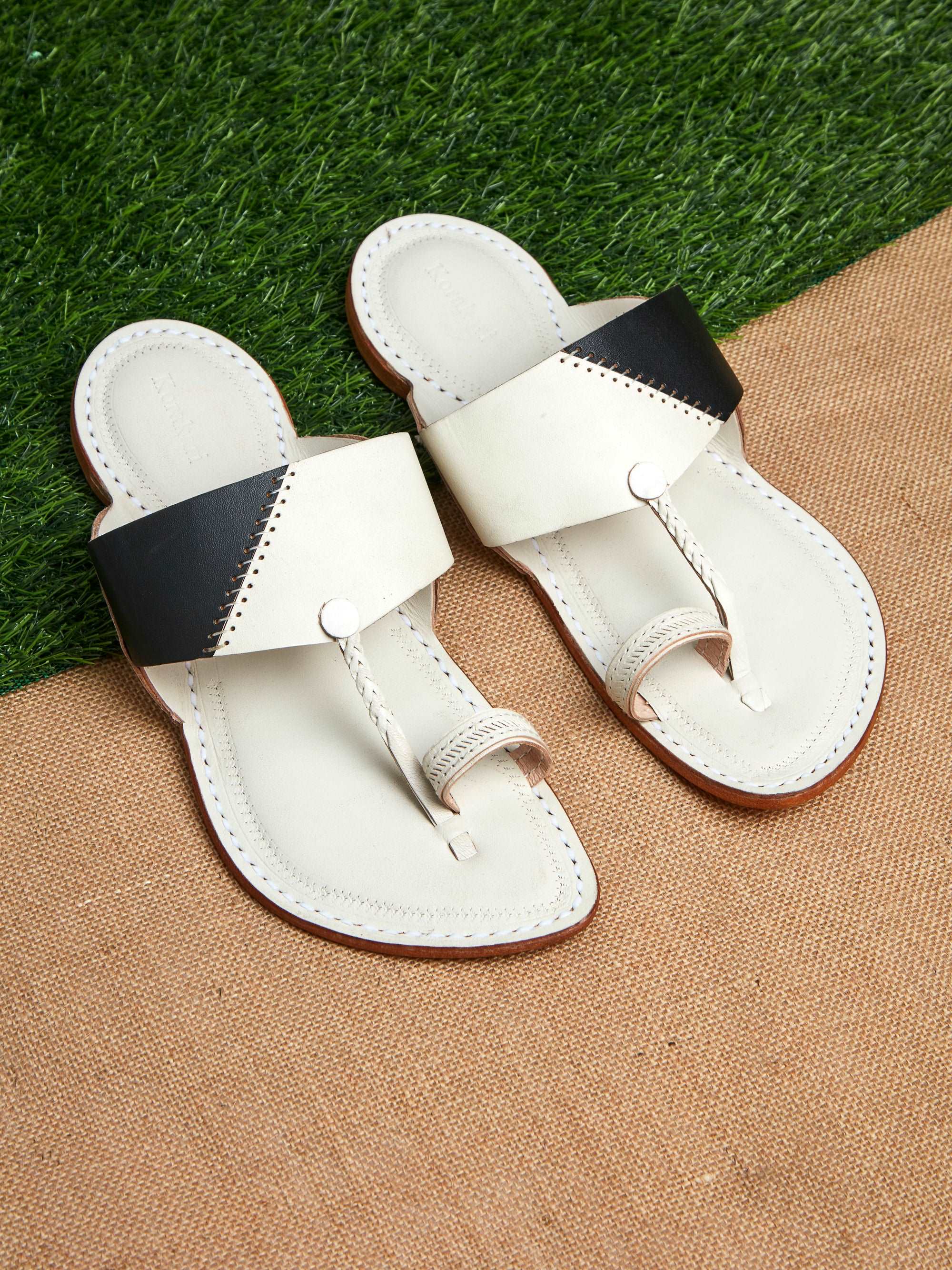 B&W Colors - Men Kolhapuri Chappal