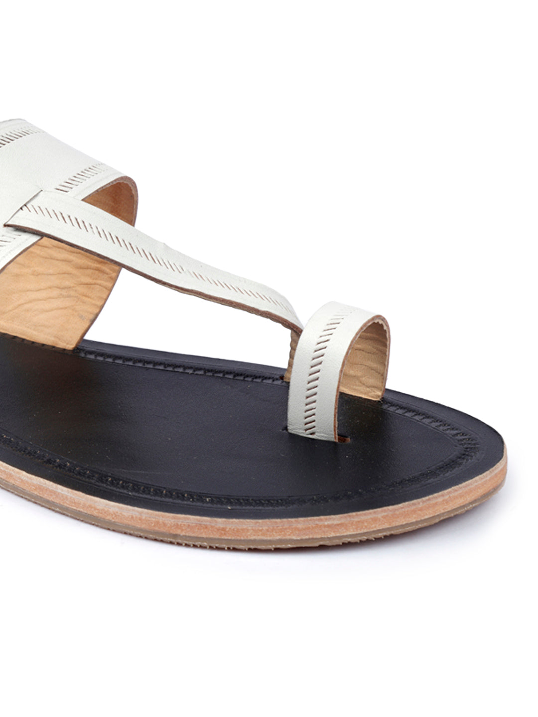 Kolhapuri Chappals 