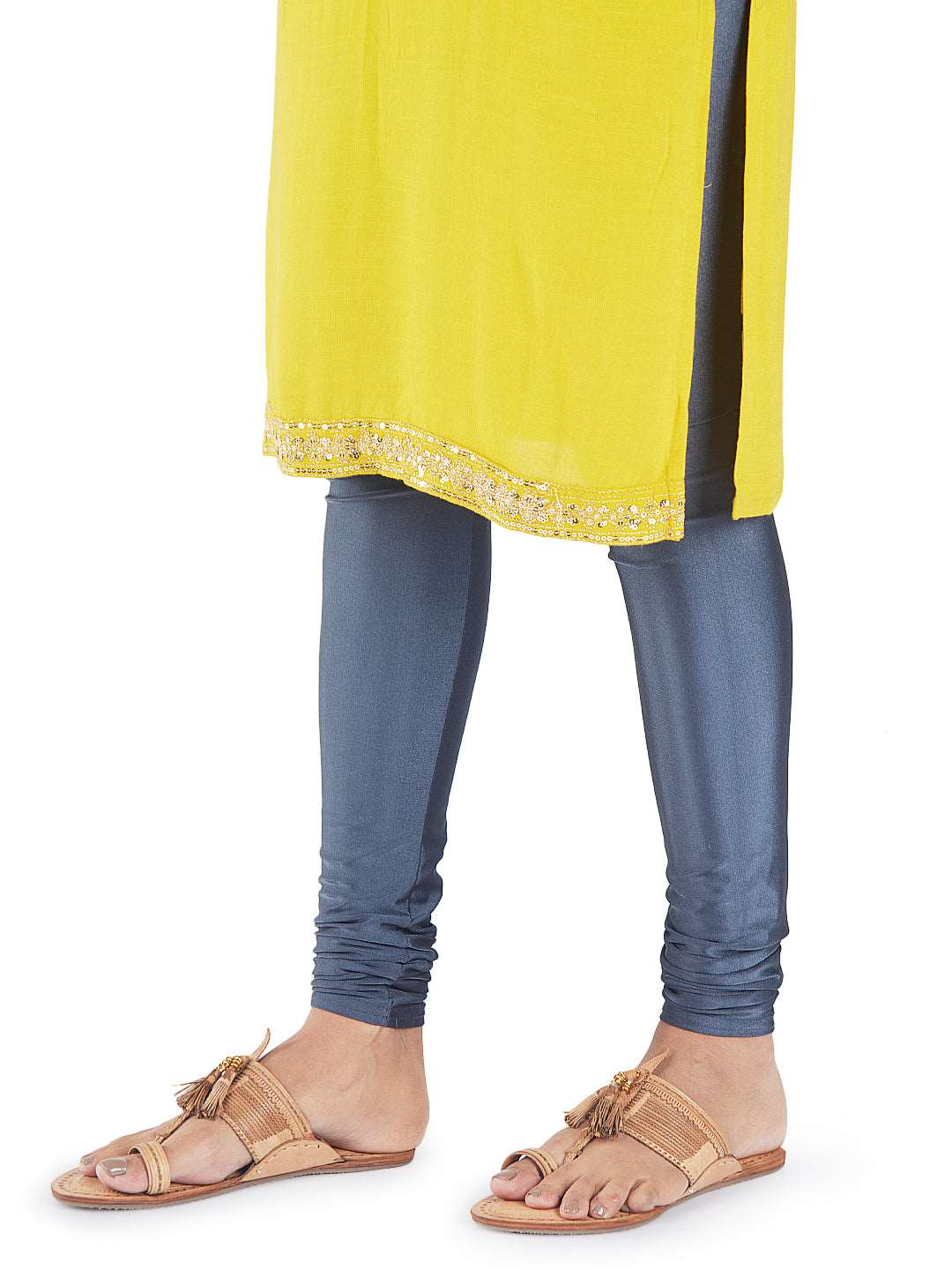 The Maharani Classic Ladies Kolhapuri chappal