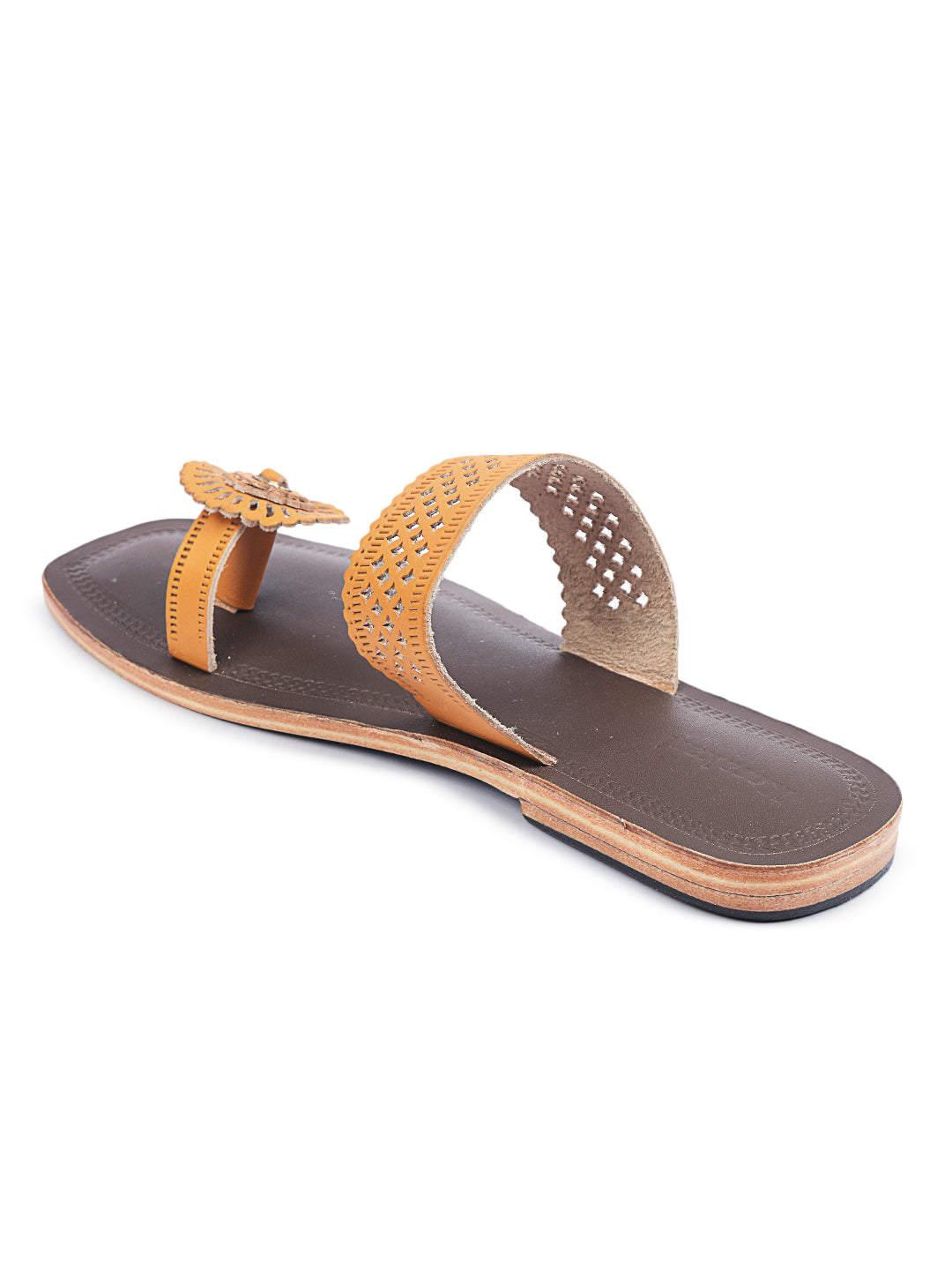 Stylish Toes - Kolhapuri chappal for women