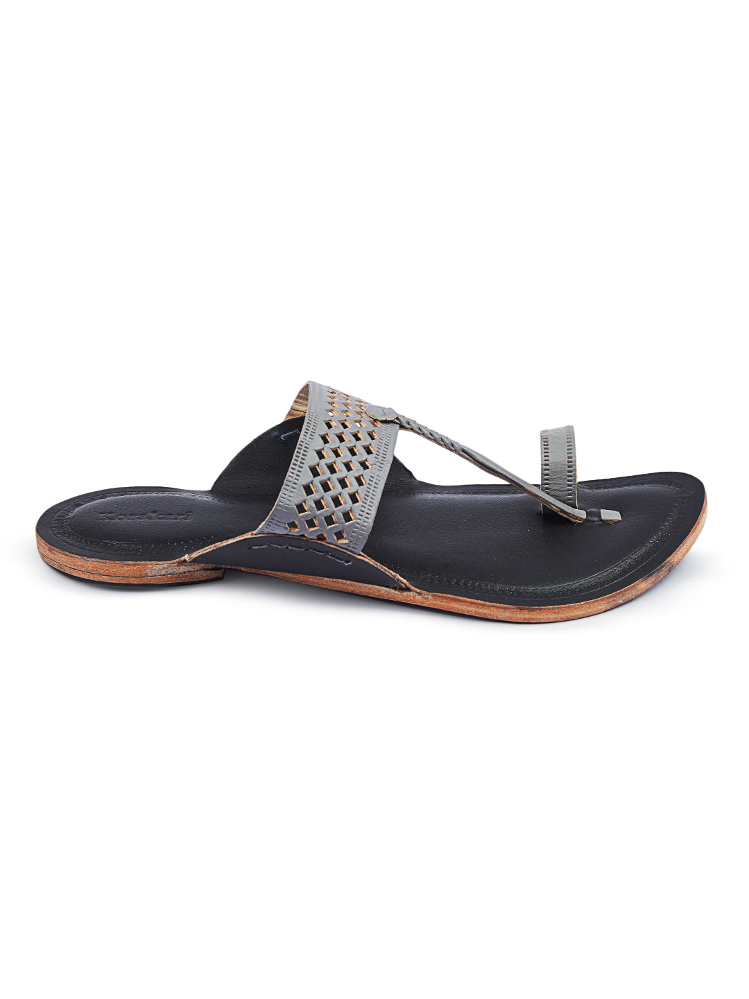 black kolhapuri chappal