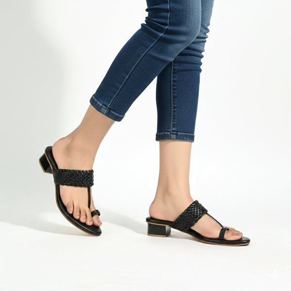 Zenna-Kolhapurisandals-1